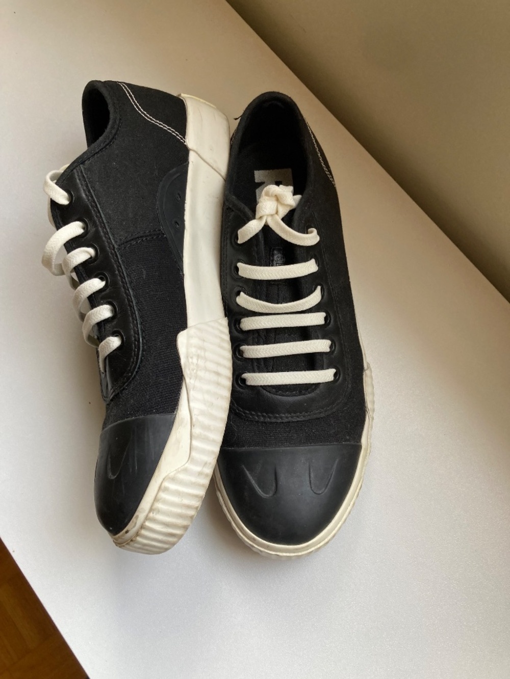 G-Star RAW Black Canvas Sneakers 38 Rubber Toe